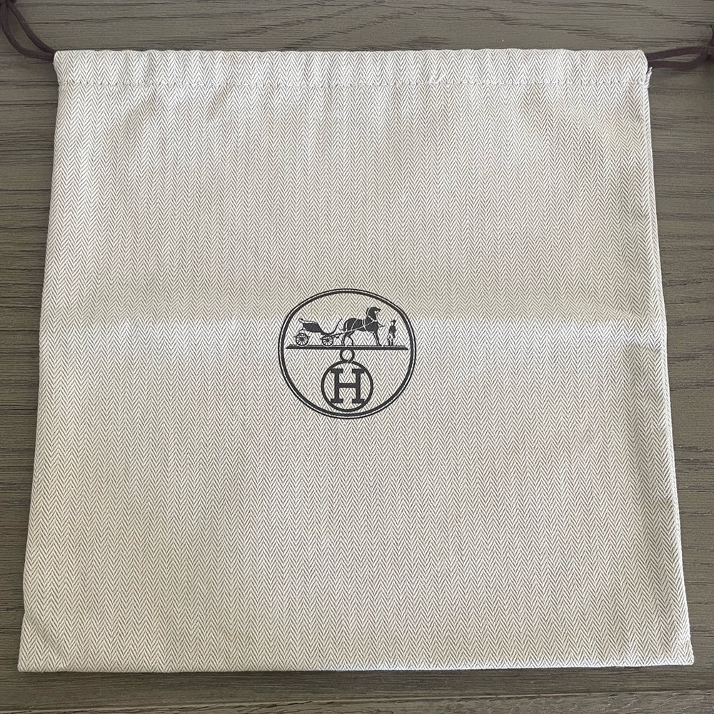 Hermes Dust Bag - image 1